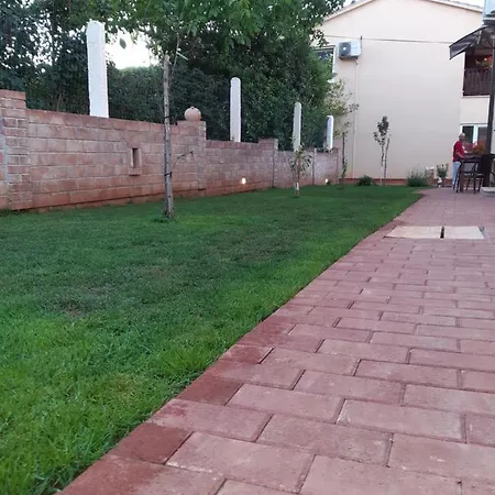 Studio Apartman San 3 Ližnjan Exterior foto